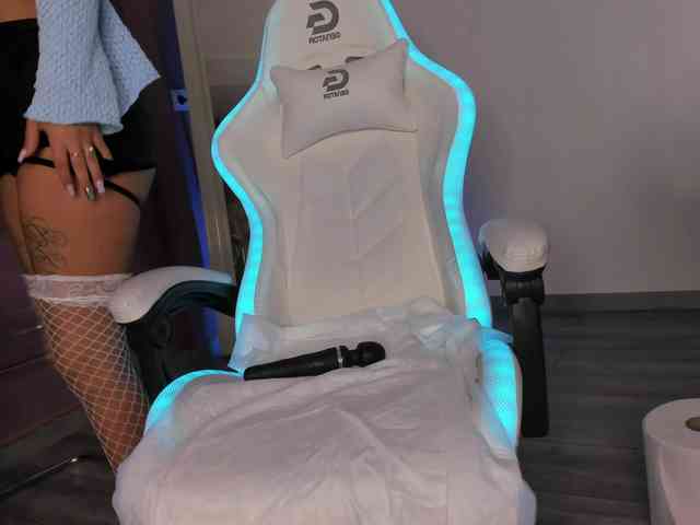 BettyVelvet webcam