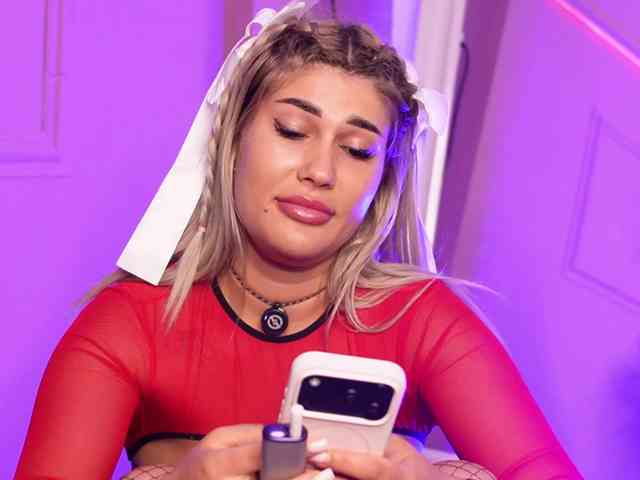 BettyVelvet webcam