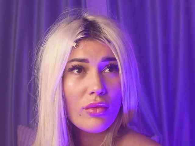 Modèle: BettyVelvet