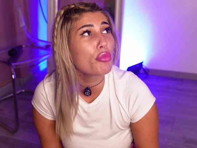 BettyVelvet webcam