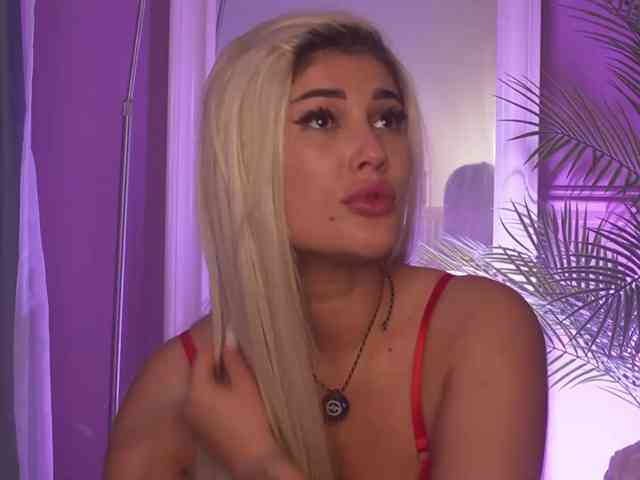 BettyVelvet webcam