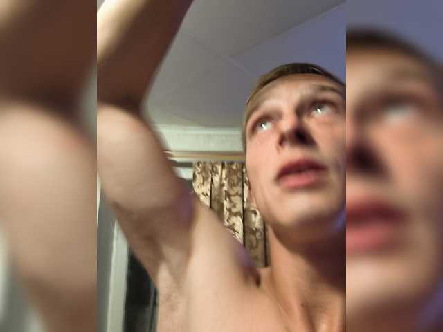 Valdemar93 live cam