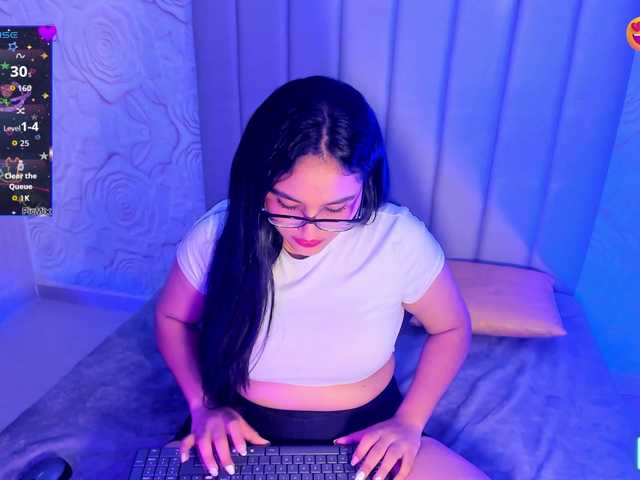 LyaDubois live cam on BongaCams