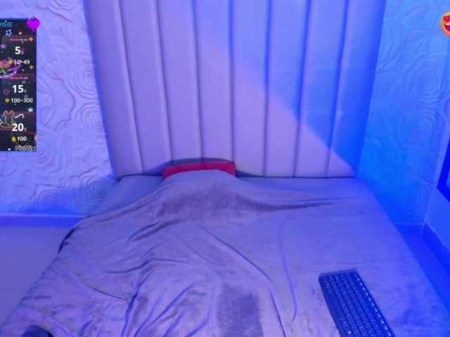 LyaDubois live cam on BongaCams