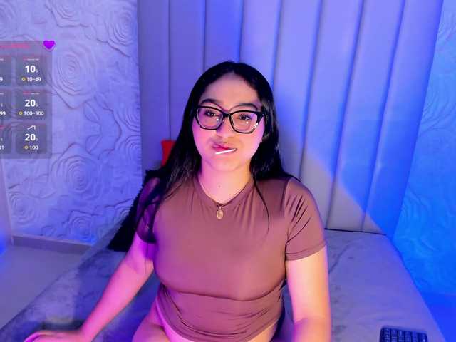 LyaDubois live cam on BongaCams