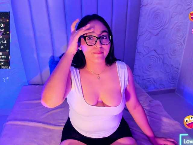 LyaDubois live cam on BongaCams