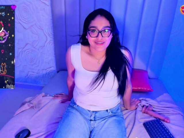 LyaDubois live cam on BongaCams