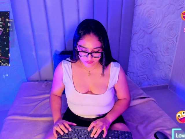 LyaDubois live cam preview