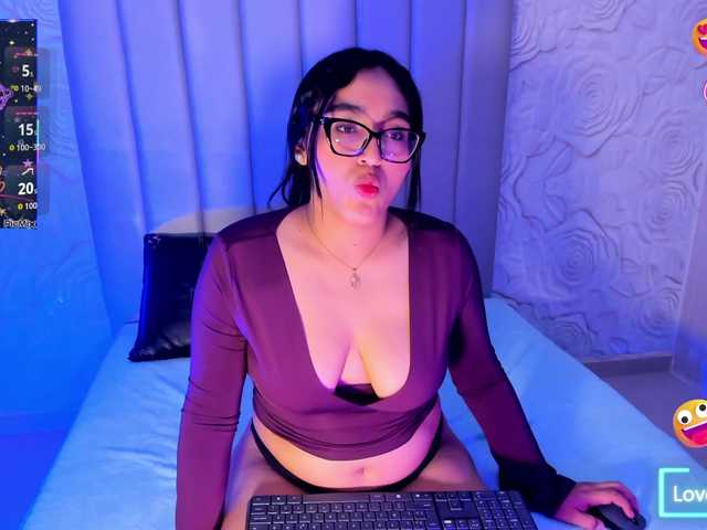 LyaDubois live cam on BongaCams