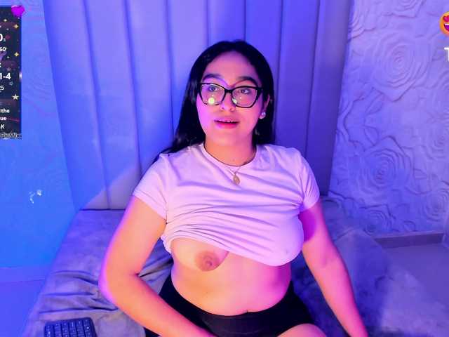 LyaDubois live cam on BongaCams