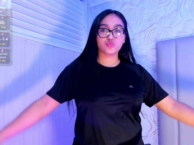 LyaDubois live cam on BongaCams