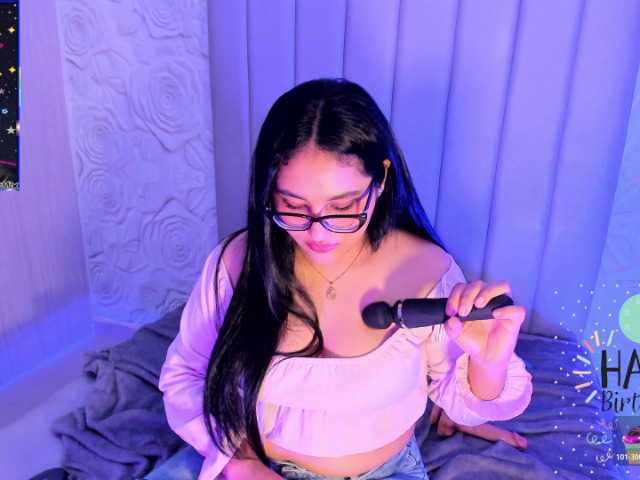 LyaDubois live cam on BongaCams