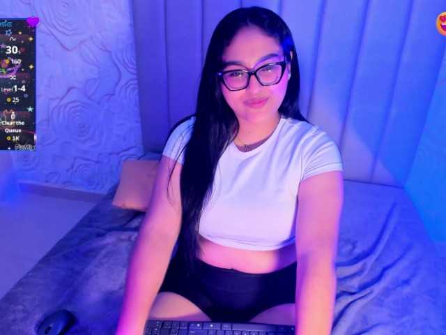 LyaDubois live cam on BongaCams