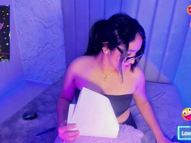 LyaDubois live cam on BongaCams