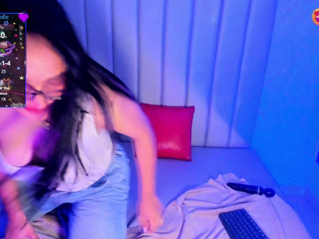 LyaDubois live cam on BongaCams