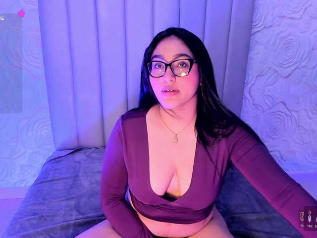 LyaDubois live cam on BongaCams