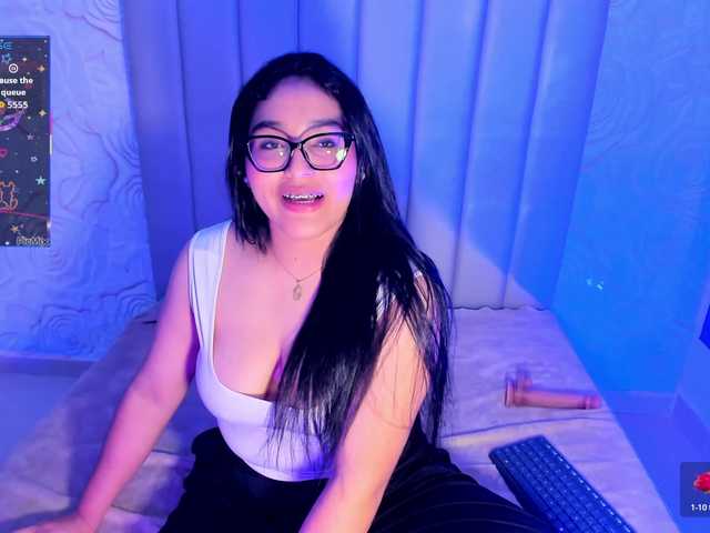 LyaDubois live cam on BongaCams