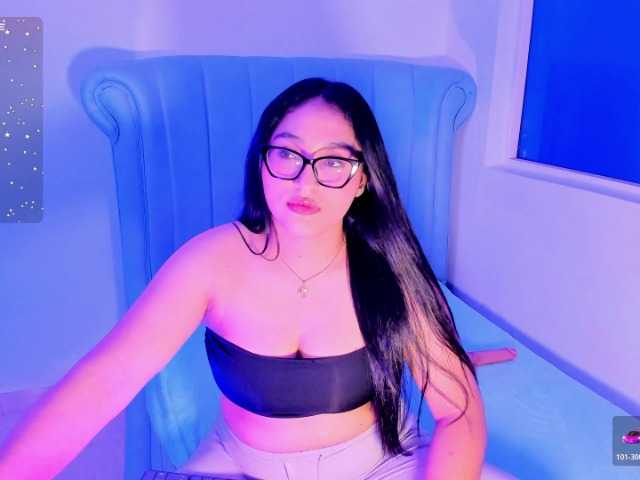 LyaDubois live cam on BongaCams