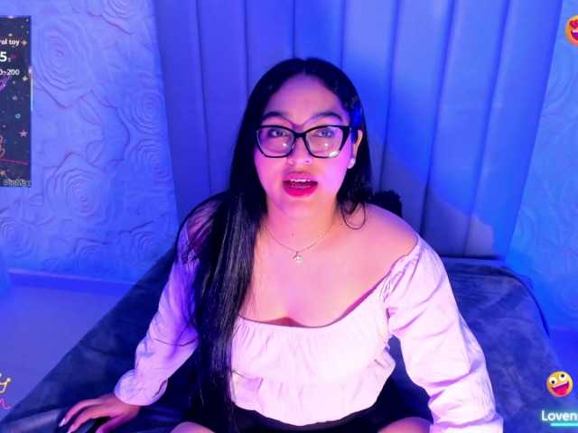 LyaDubois live cam on BongaCams