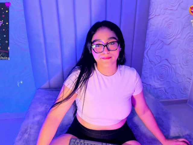 LyaDubois live cam on BongaCams