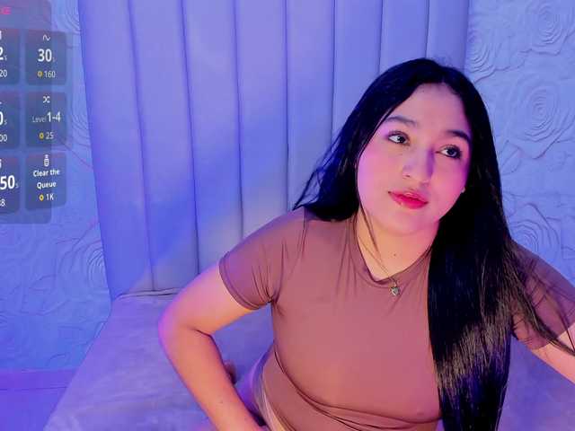 LyaDubois live cam on BongaCams