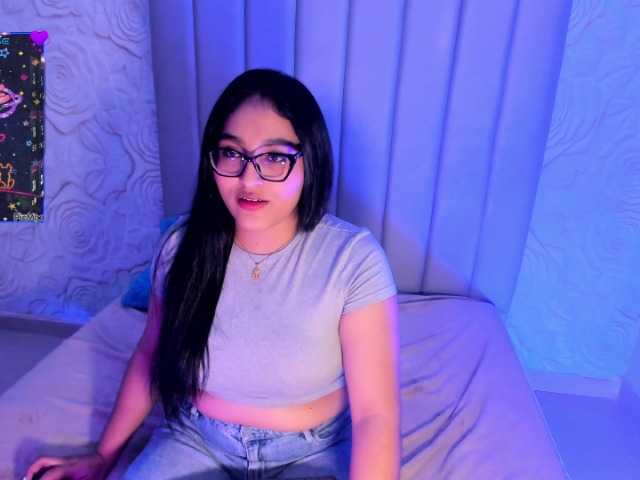 LyaDubois live cam on BongaCams