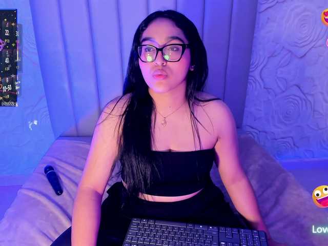 LyaDubois live cam on BongaCams