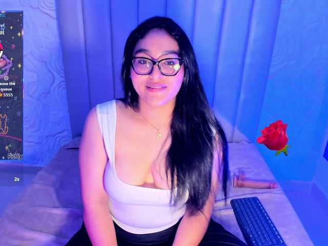 LyaDubois live cam on BongaCams