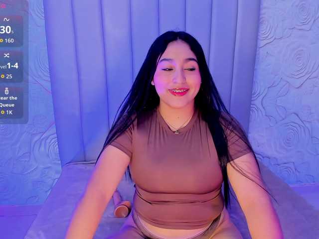 LyaDubois live cam on BongaCams