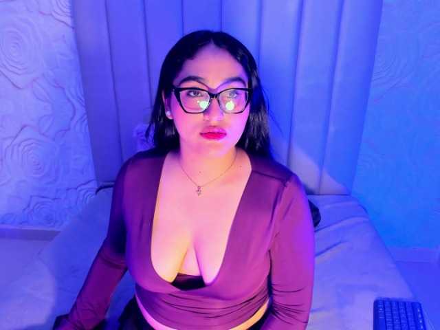 LyaDubois live cam on BongaCams