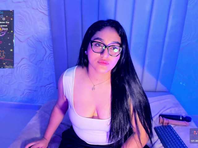 LyaDubois live cam on BongaCams