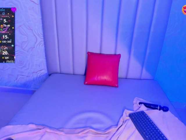 LyaDubois live cam on BongaCams