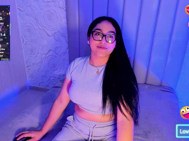 LyaDubois live cam on BongaCams