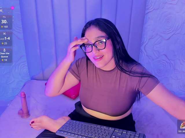 LyaDubois live cam on BongaCams