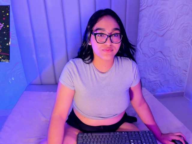 LyaDubois live cam on BongaCams