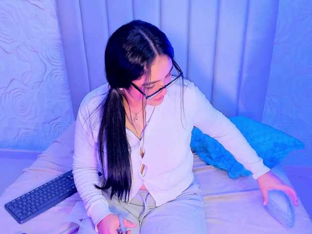 LyaDubois live cam on BongaCams