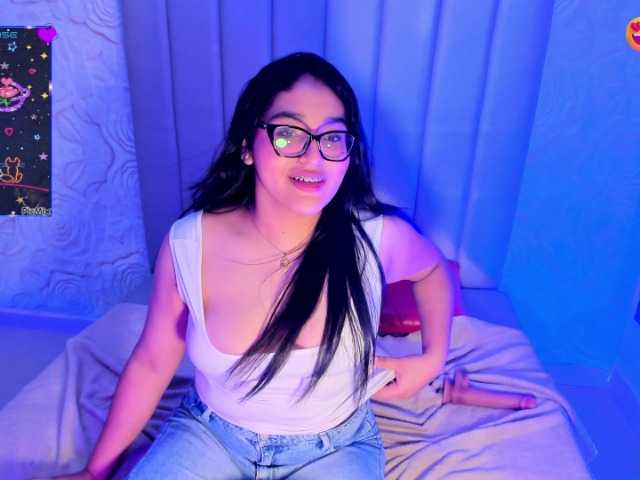 LyaDubois live cam on BongaCams