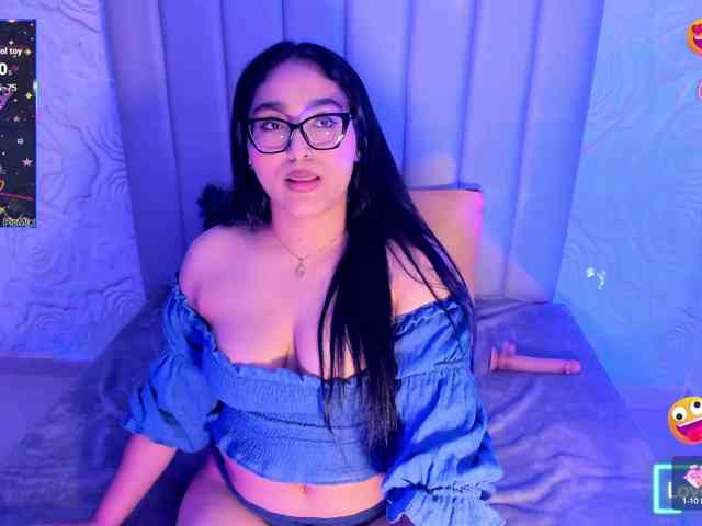LyaDubois webcam