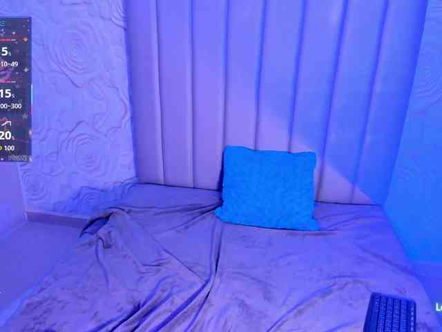 LyaDubois webcam