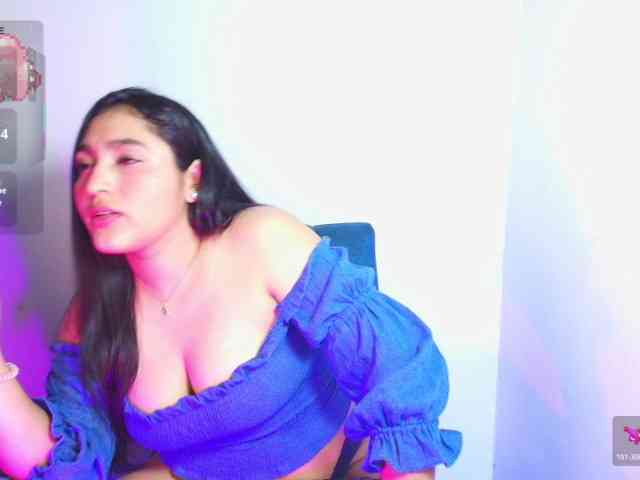 LyaDubois webcam