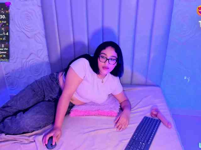 LyaDubois webcam