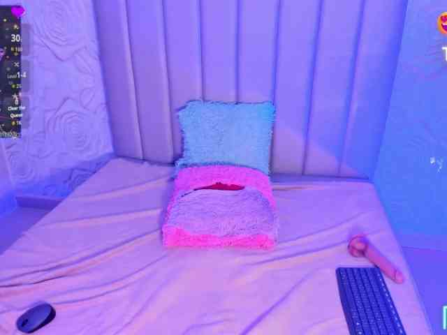LyaDubois webcam