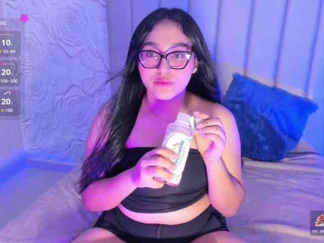 LyaDubois webcam