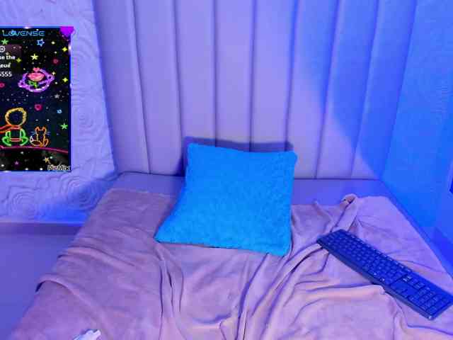 LyaDubois webcam