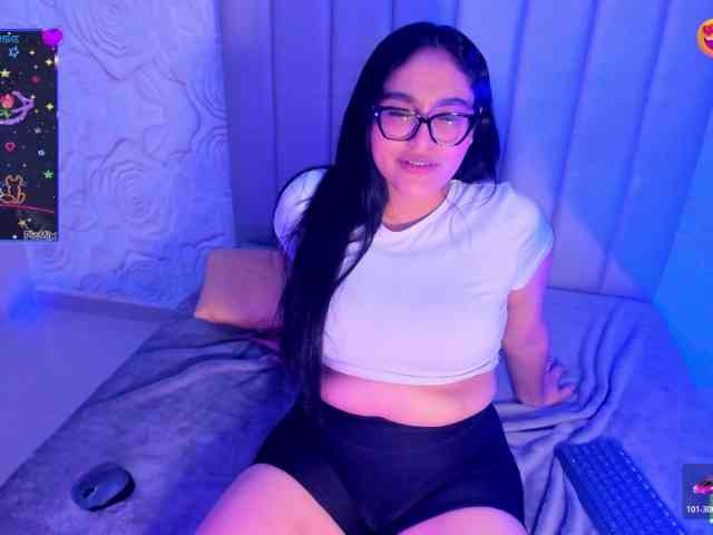 LyaDubois webcam