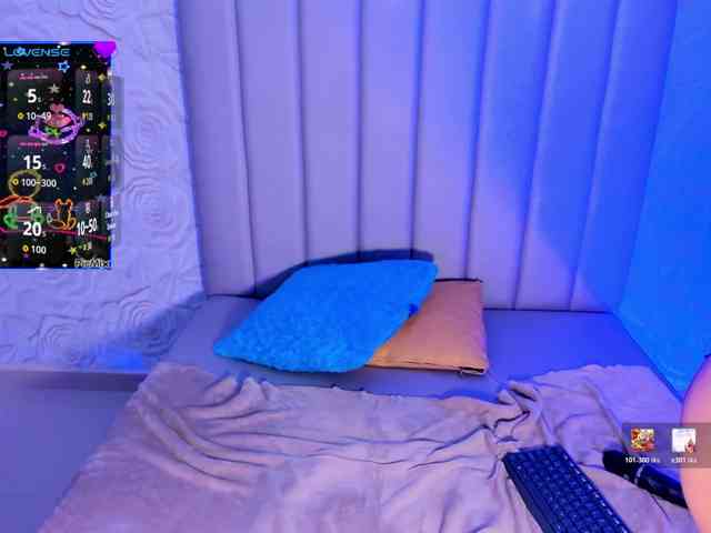 LyaDubois webcam