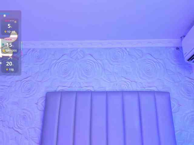 LyaDubois webcam