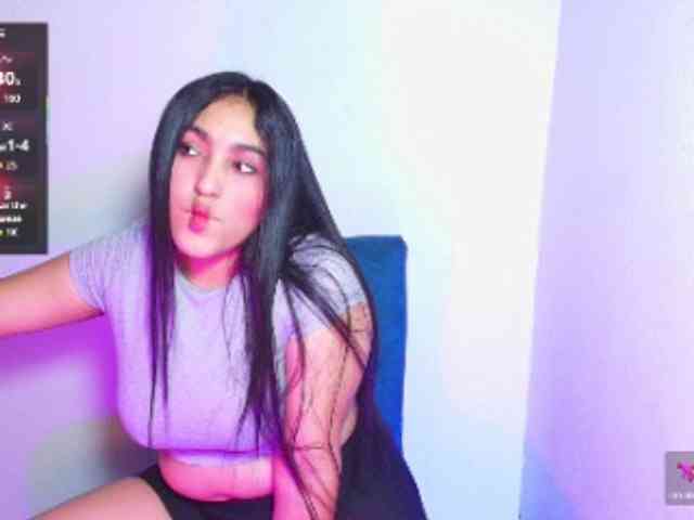 LyaDubois webcam