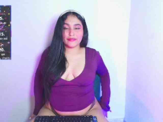 LyaDubois webcam