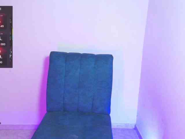 LyaDubois webcam